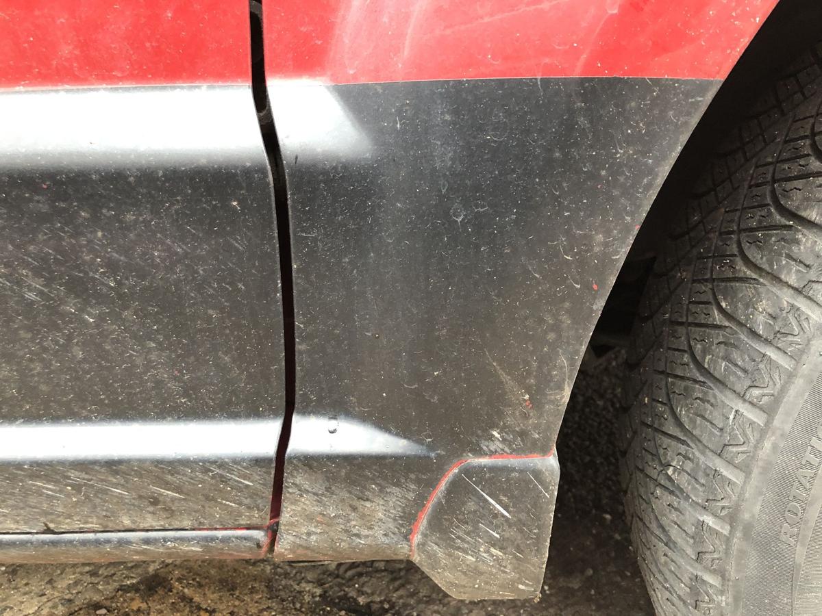 Dodge Caliber PK Kotfl&uuml;gel rechts Mopar Fahrerseite Seitenwand weinrot