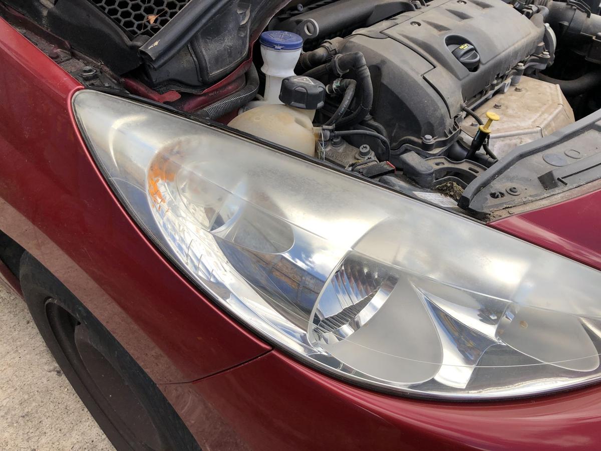 Peugeot 207 WA WC Scheinwerfer rechts Hauptscheinwerfer Valeo Tr&uuml;bung OEM