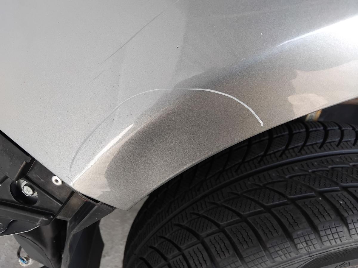 Opel Astra J original Kotfl&uuml;gel vorn links Silberseemetallic Z179 M&auml;ngel BJ2015