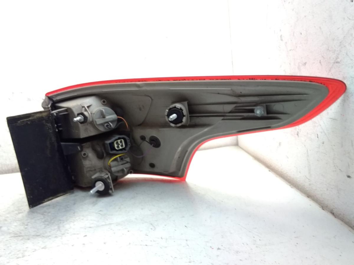 Ford Focus 3 DYB Turnier original R&uuml;ckleuchte Heckleuchte links Kombi BJ2011