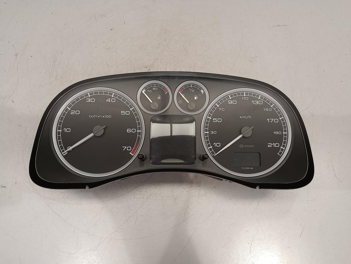 Peugeot 307 orig Kombiinstrument 1587ccm 80kw Benzin 9645768480 Bj 2002