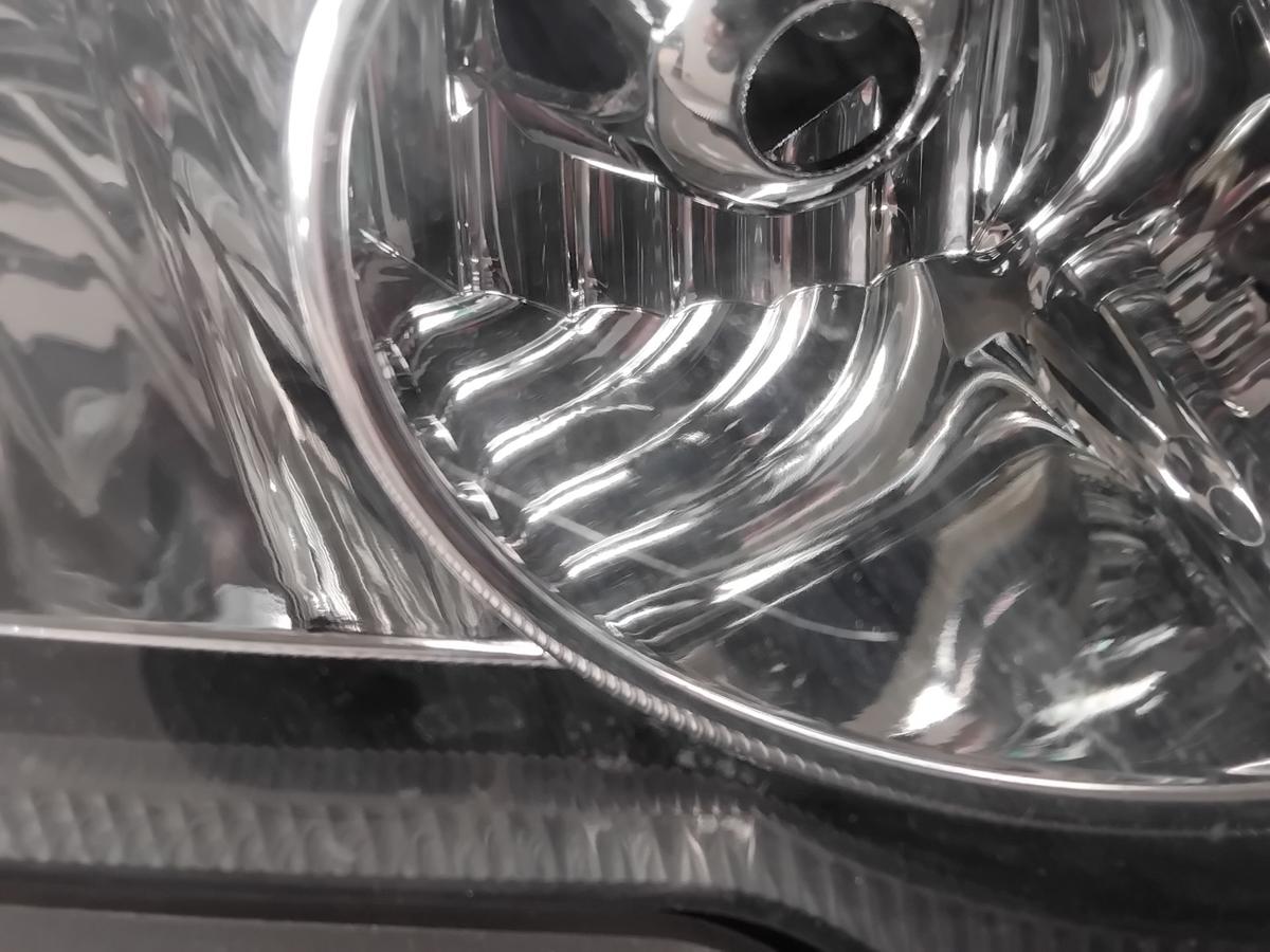 Toyota Yaris P1 orig Scheinwerfer links Halogen mit LWR Facelift BJ2004 Japan