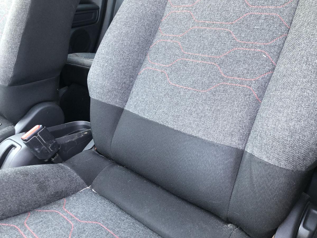 Citroen C3 III SX ab17 Sitz vorn links Fahrersitz Stoff mit Heizung Autositz