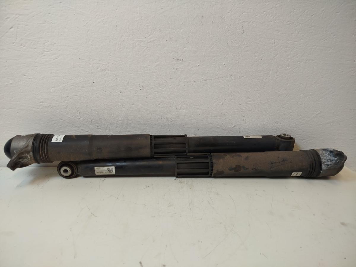 VW Golf 8 VIII CD Variant Satz Stossd&auml;mpfer Hinterachse links rechts Kombi OEM