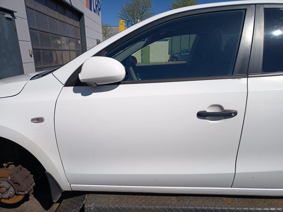 Hyundai I30 FD original T&uuml;r vorne links Crystal White Baujahr 2009