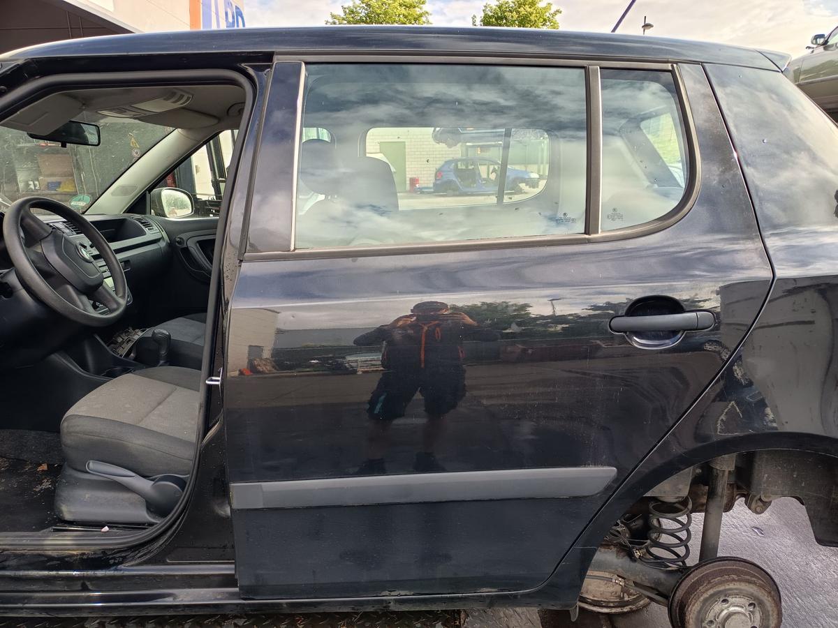 Skoda Fabia II 5J original Tür hinten links Fond F9R Black Magic Bj 2012