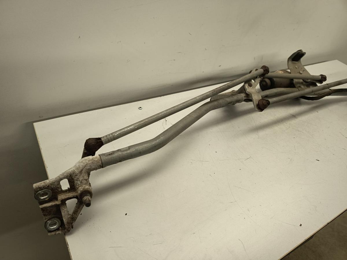 Opel Meriva A Baujahr 2004 original Wischermotor vorn mit Gest&auml;nge 93390344