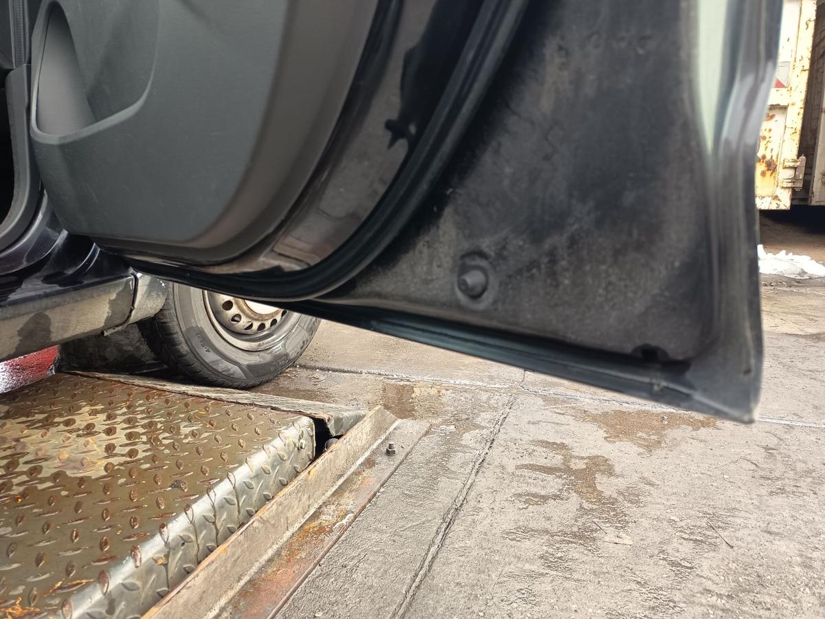 Chevrolet Spark M300 original T&uuml;r vorn rechts Roht&uuml;r Beifahrer schwarz Bj 2013