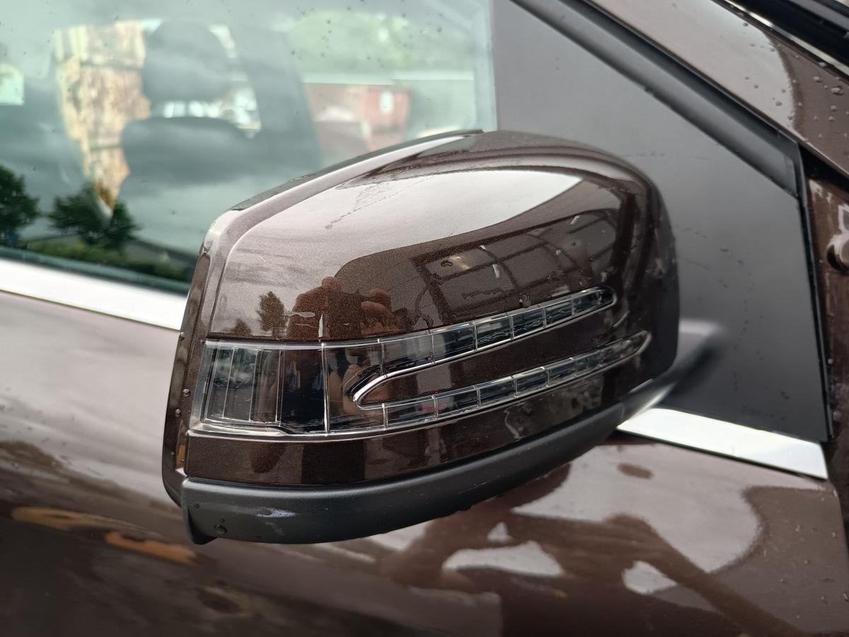 Mercedes W246 Aussenspiegel rechts elektrisch anklappbar 990 Orientbraun Bj 2014