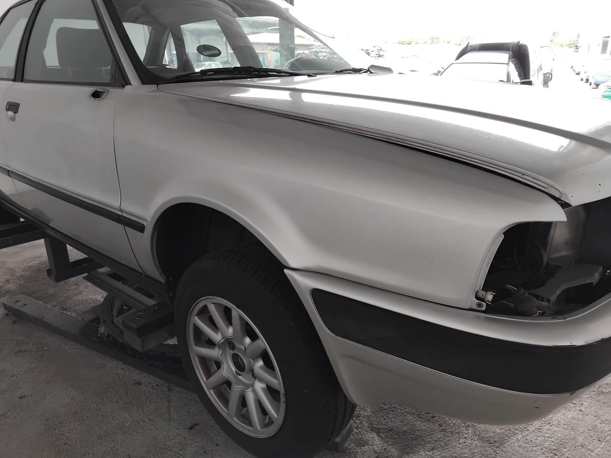 Audi 80 B4 original Kotfl&uuml;gel vorn rechts LY7T Kristallsilbermetallic BJ1992
