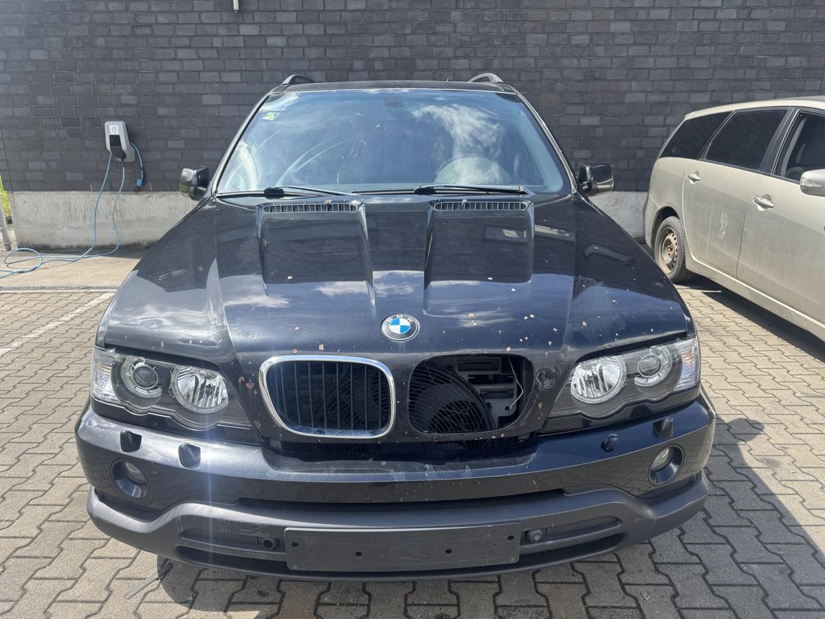 BMW X5 E53 original Heckklappe unten 475 Blacksaphire Metallic Bj.2003