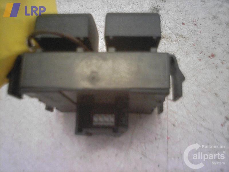 Audi A3 8L Schalter Fensterheber links 8L0959851 BJ1998