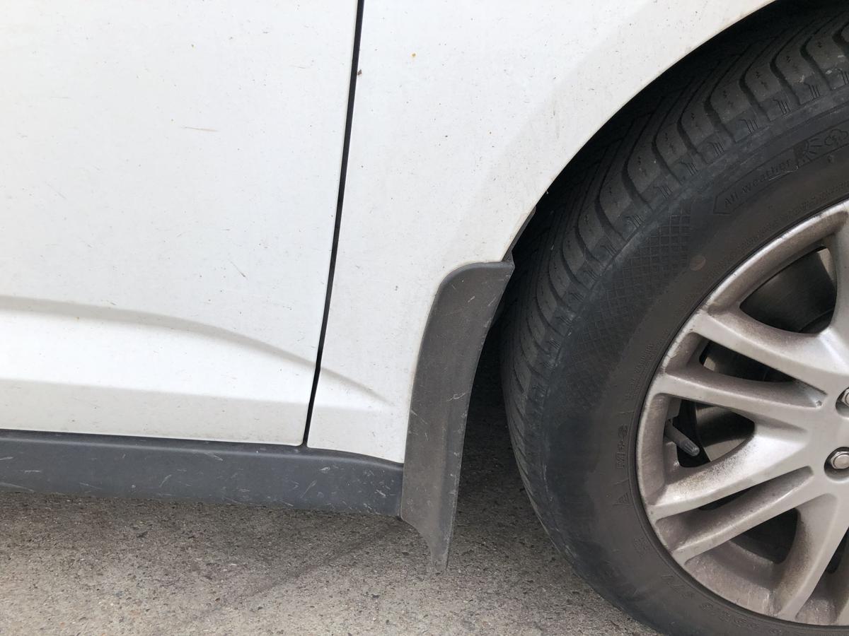 Ford C-Max CB7 Kotfl&uuml;gel vorn rechts Beifahrerseite Seitenwand Frost Wei&szlig;