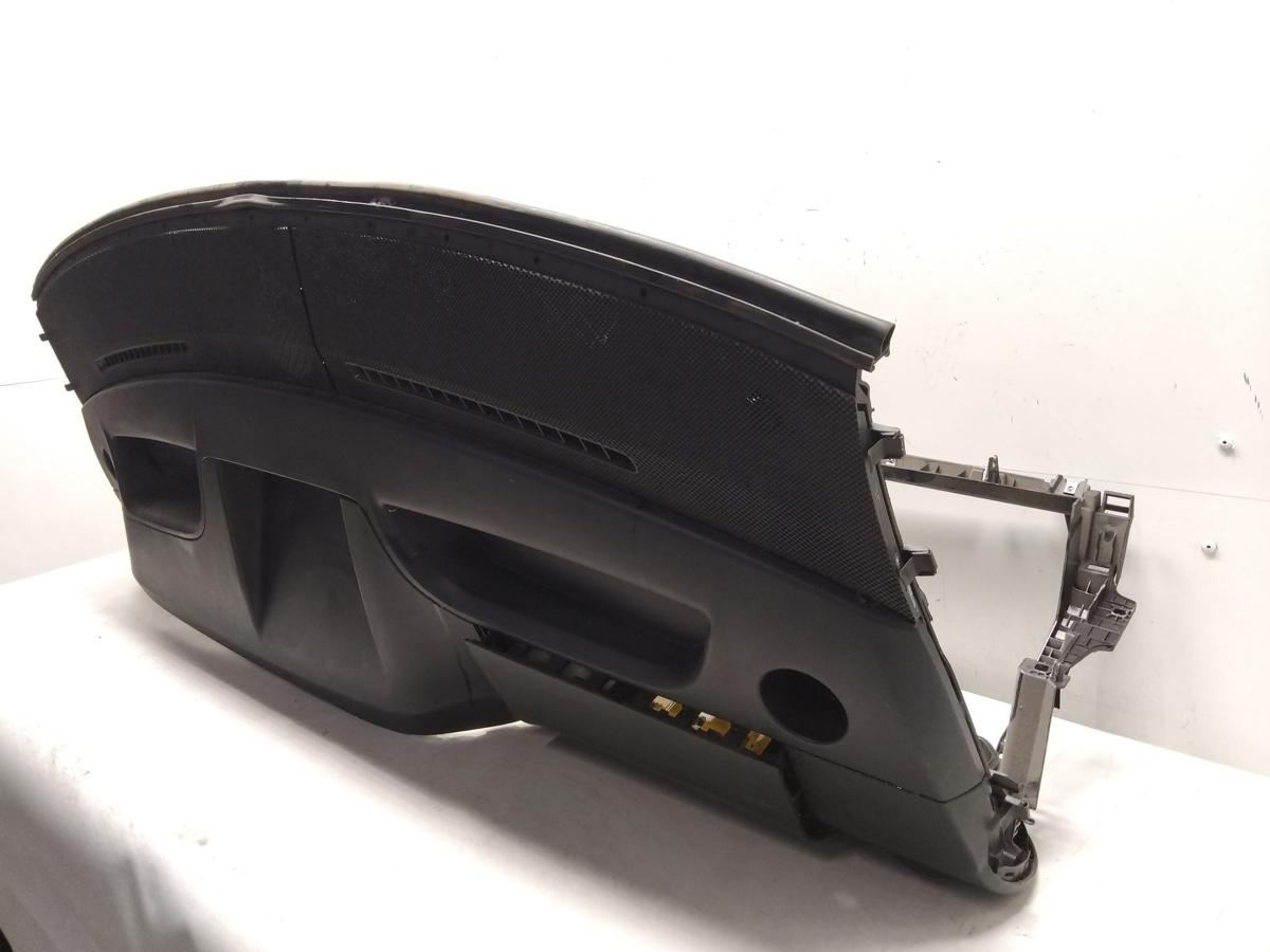 Mercedes Vito 447 original Armaturenbrett Cockpit Plastik schwarz Bj.2014