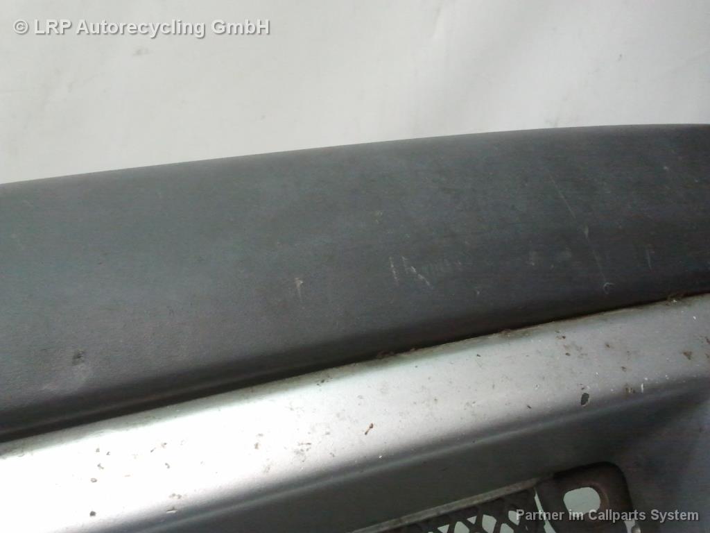 Toyota Avensis T22 BJ2000 Sto&szlig;f&auml;nger Sto&szlig;stange vorn mit Nebelscheinwerfern