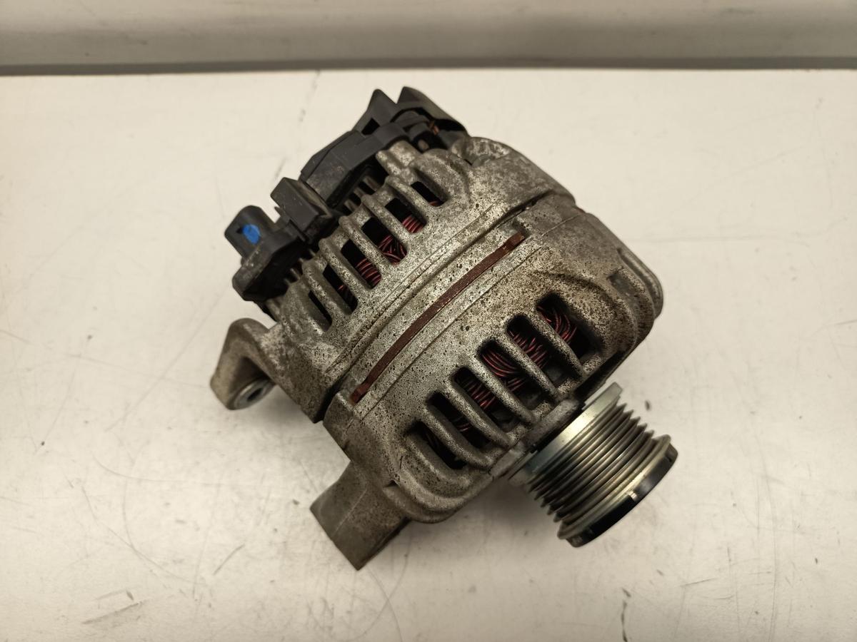 Opel Meriva B original Lichtmaschine 100A Generator Benzin 1,4l 88kW Bj 2012