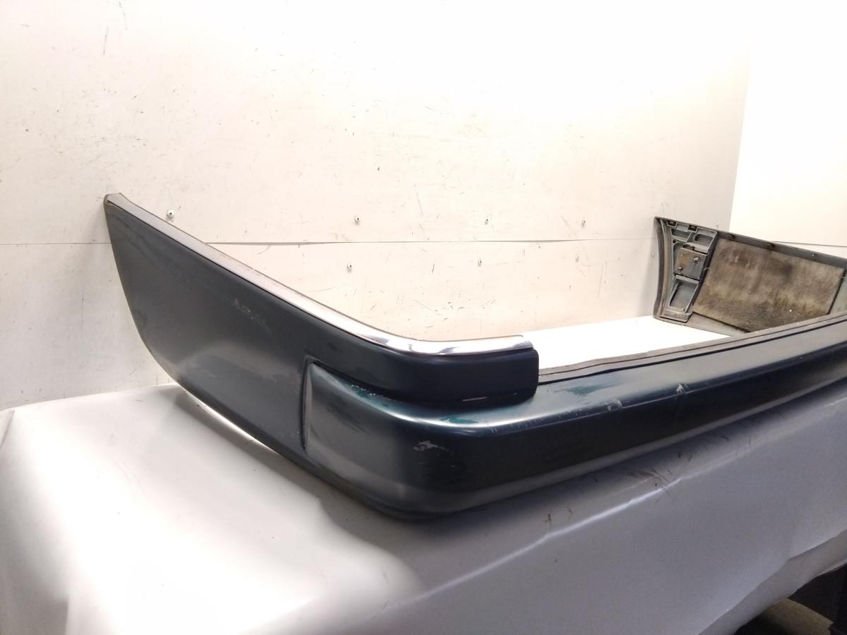 Mercedes Benz S124 T124 T-Modell Sto&szlig;f&auml;nger Sto&szlig;stange hinten MOPF 2 Bj.1994