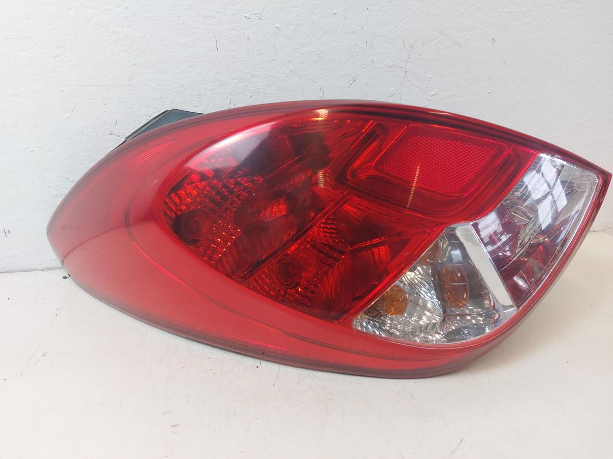 Hyundai i20 PB R&uuml;ckleuchte links R&uuml;cklicht Heckleuchte OE Facelift 2012 bis 2014