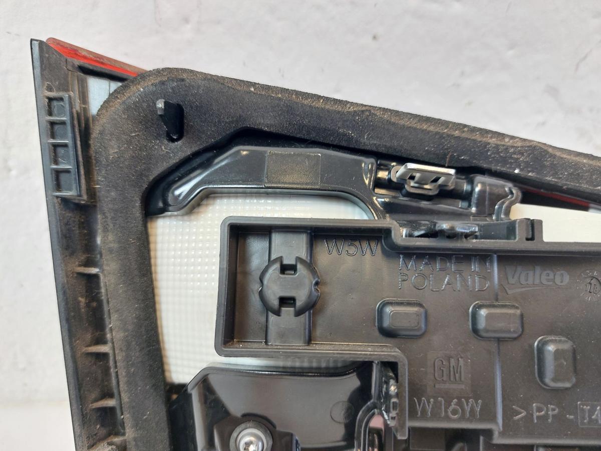 Opel Astra K B16 Caravan Rückleuchte rechts innen Heckklappe Rücklicht kein LED