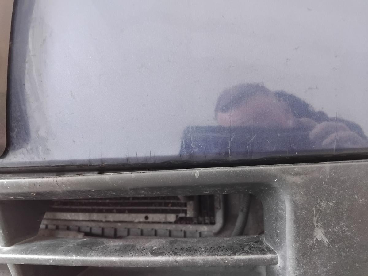 Kia Carens II original Stossf&auml;nger Sto&szlig;stange vorn 1C Imperial Blue BJ2002