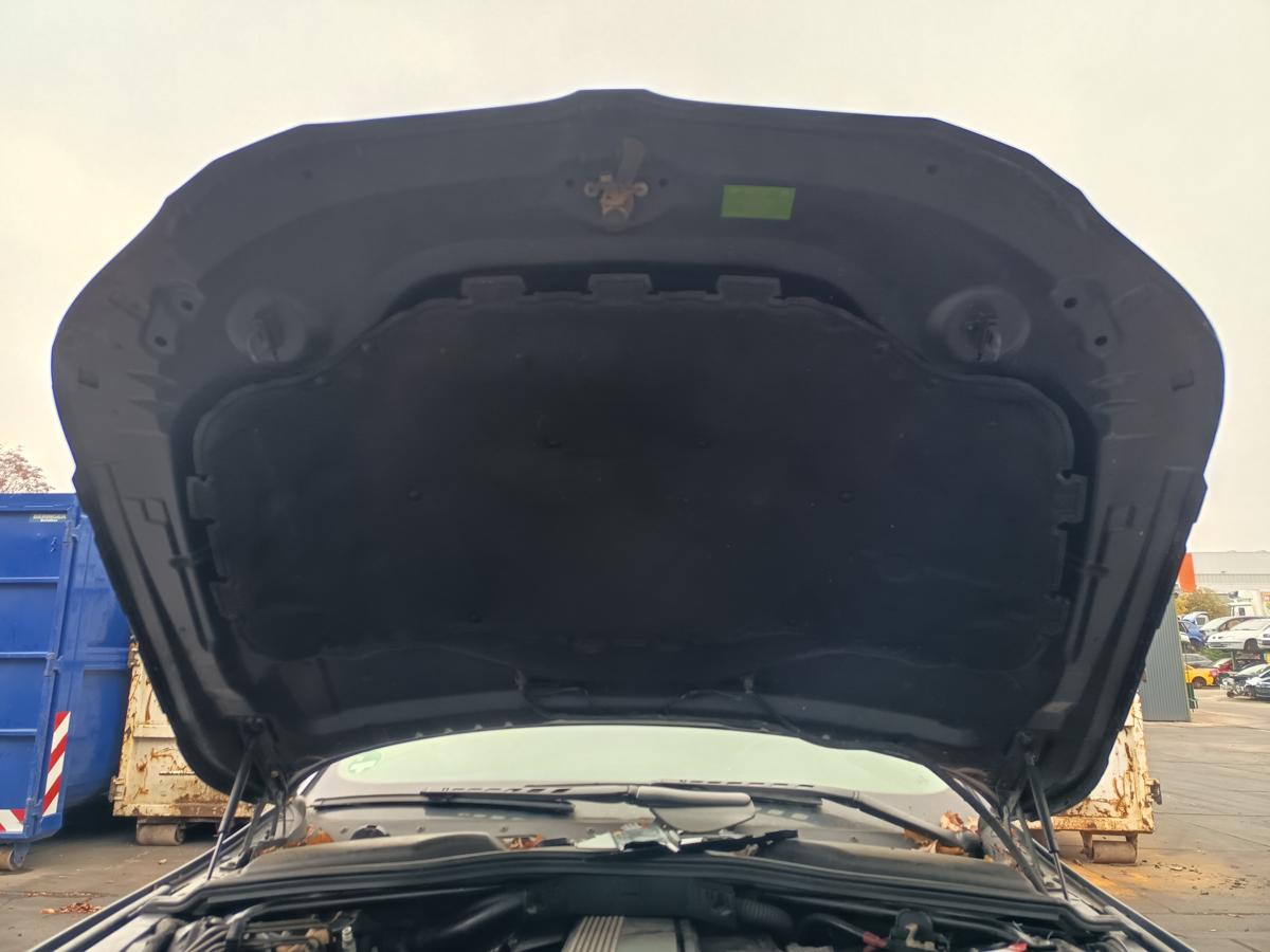 BMW 5er E60 original Motorhaube 668 Schwarz II Bj 2004