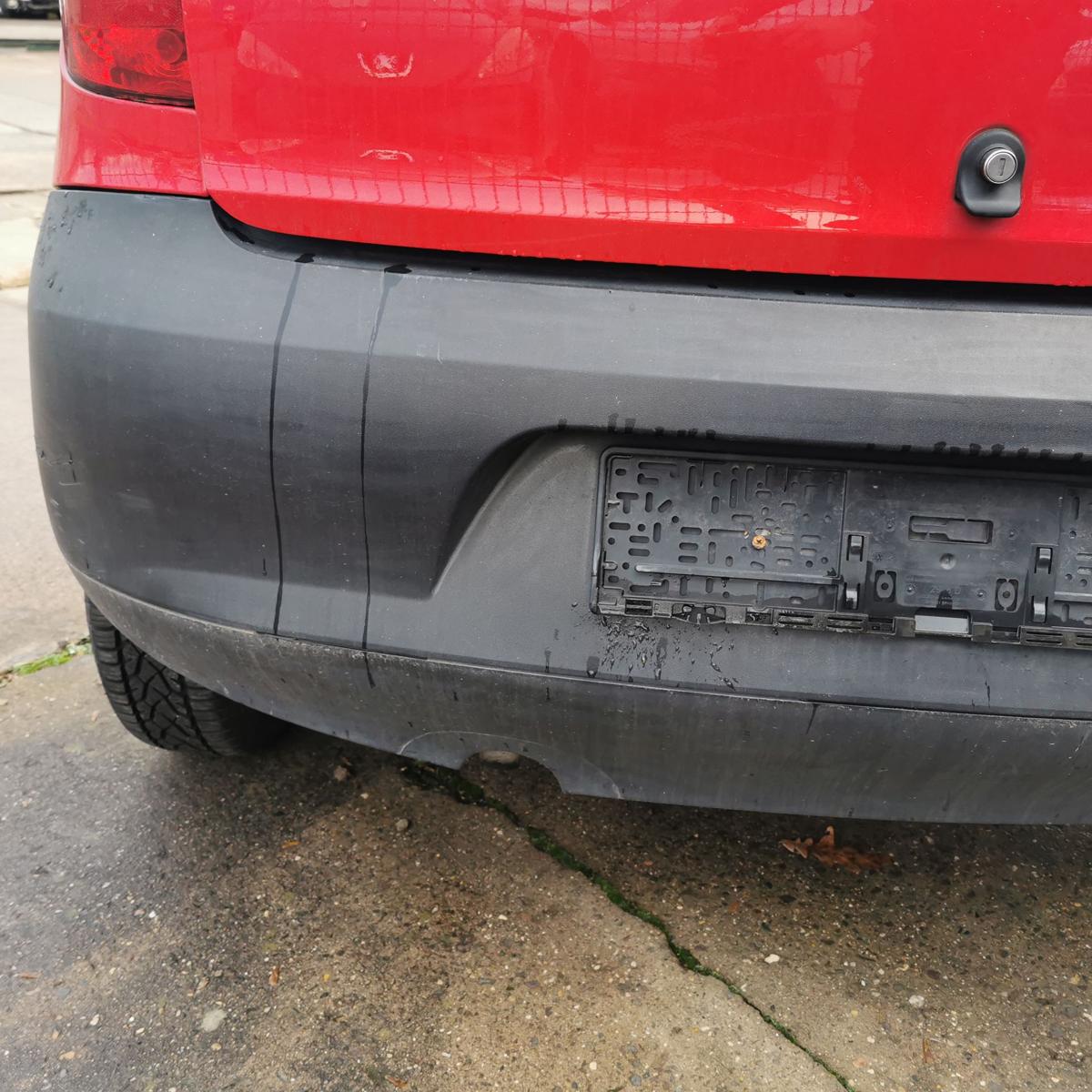 VW Fox 5Z Stosstange Stossfänger Bumper hinten unlackiert Kratzer