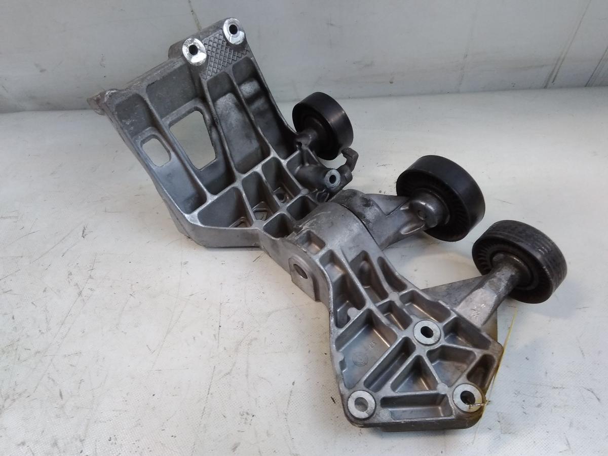 Mercedes B-Klasse W245 Halter Klimakompressor 1.7 85kw Lima 2662000970 BJ2011