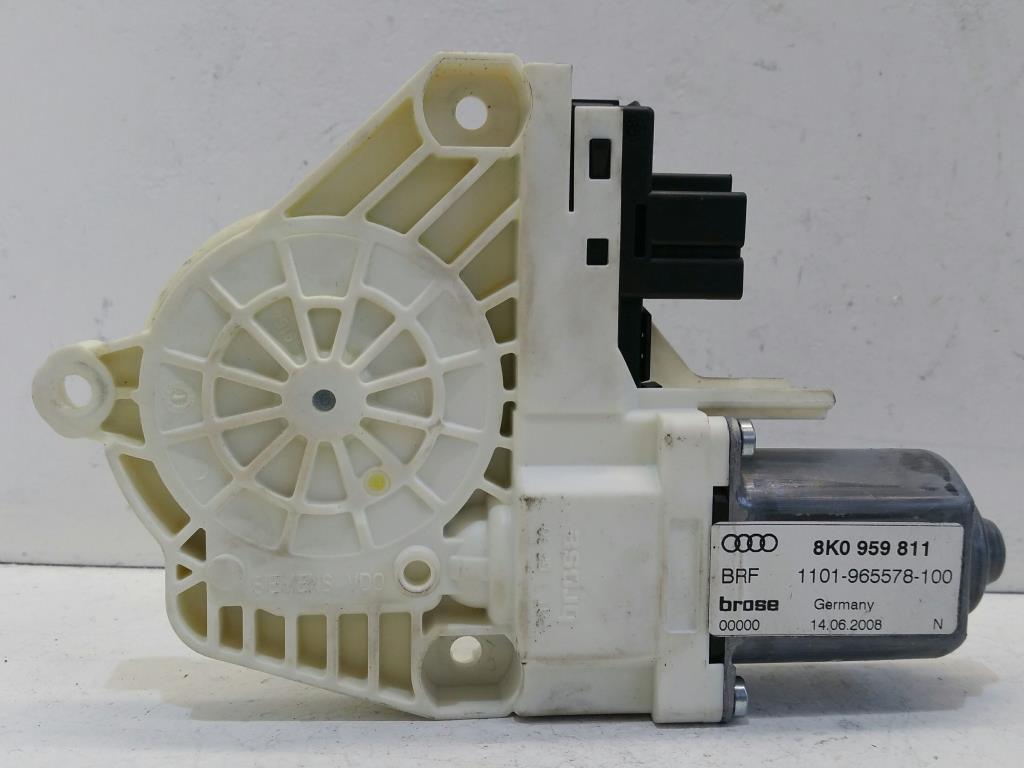 Audi A4 8K B8 Bj.08 Fensterhebermotor hinten links 8K0959811