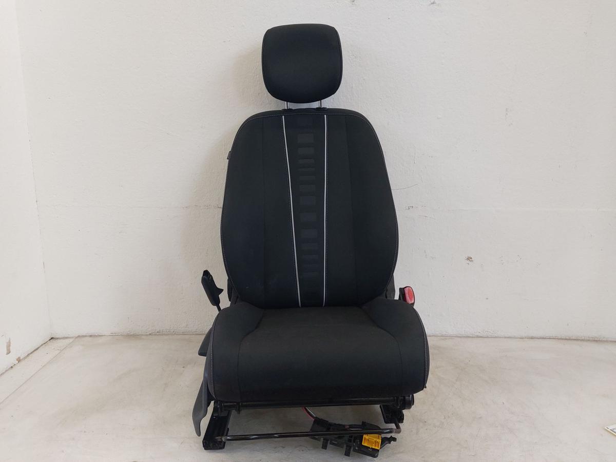 Renault Megane III 3 Sitz vorn rechts Beifahrersitz Stoff Heizung Stoffsitz