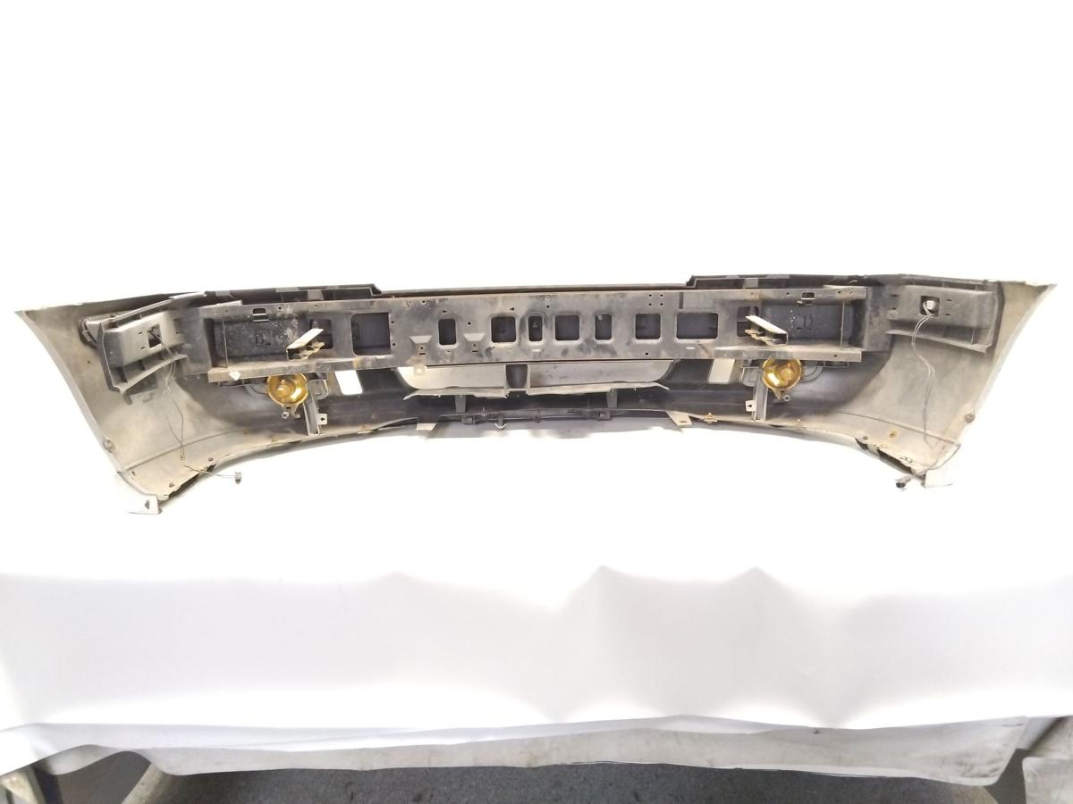 Volvo V40 S40 Facelift original Sto&szlig;f&auml;nger Sto&szlig;stange vorn silber Bj.2002