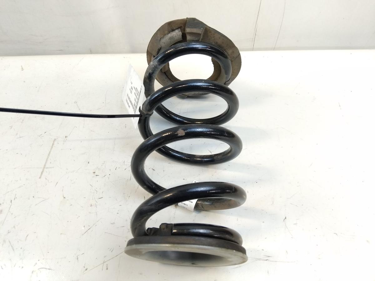 Tesla Model Y RWD original Schraubenfeder Hinterachse Hinterfeder Bj.2023