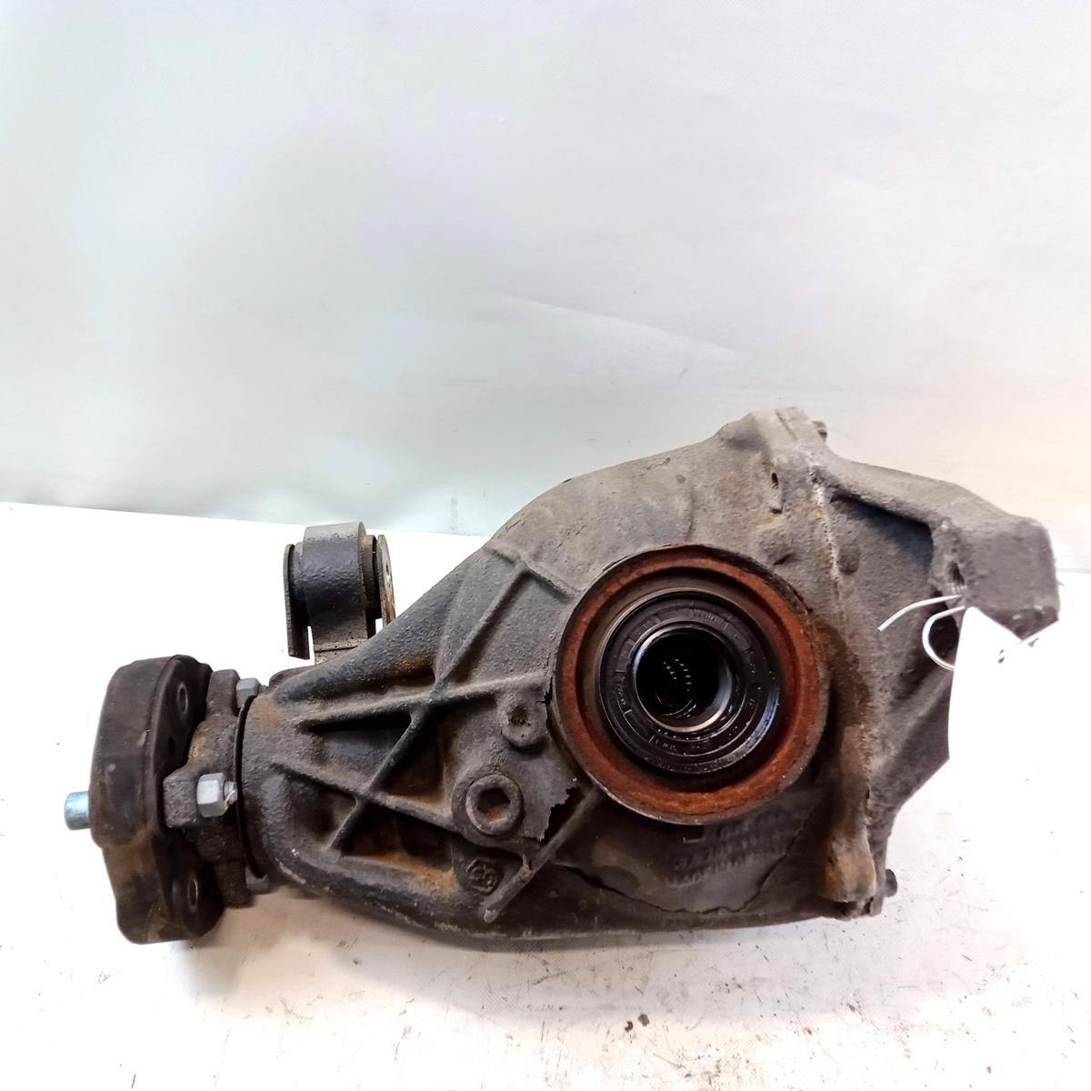 Mercedes E 500 4-Matic S212 original Hinterachsgetriebe Differential 2.47 Bj2011