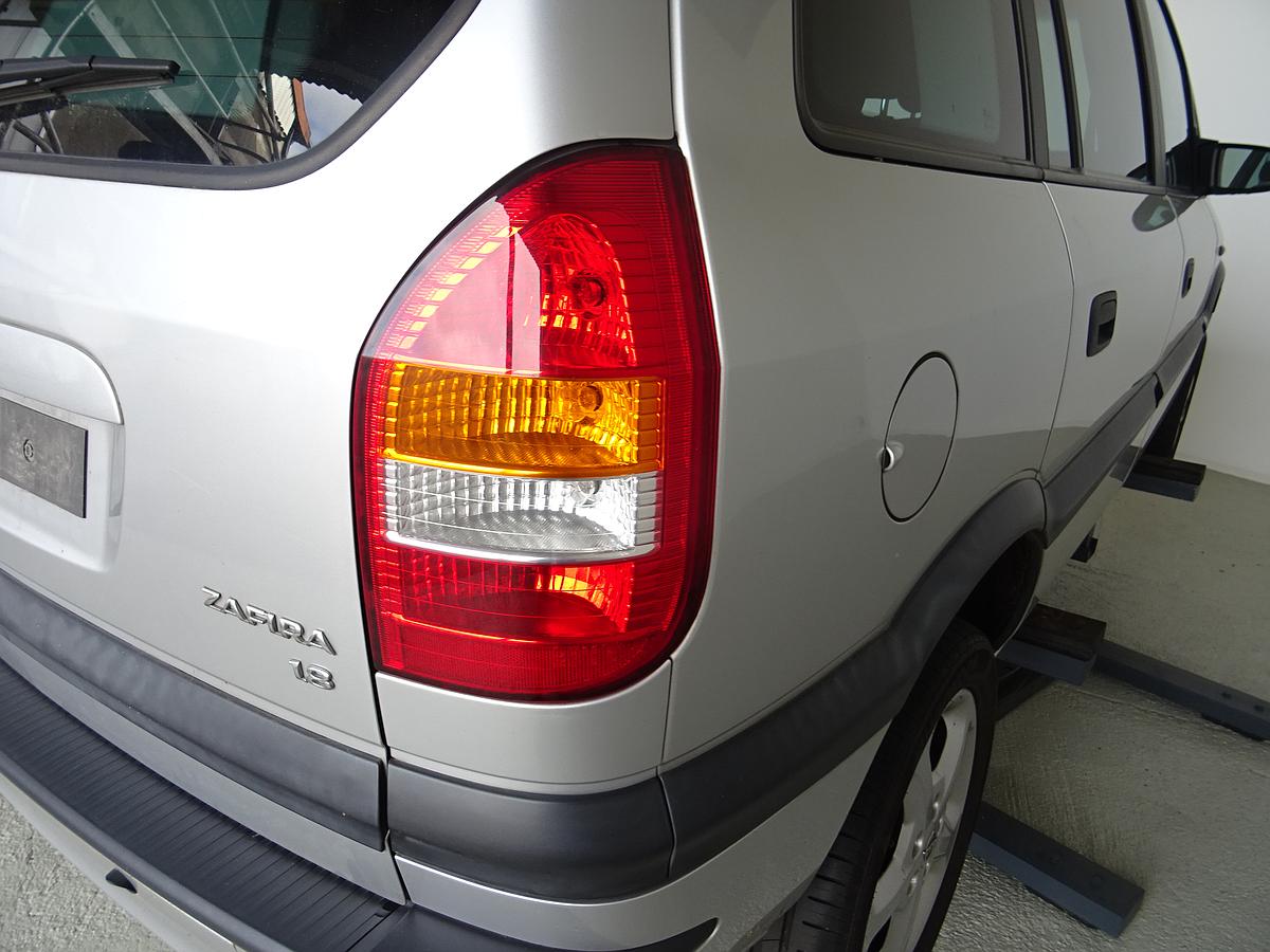 Opel Zafira A original Rückleuchte Schlussleuchte rechts Bj.2001