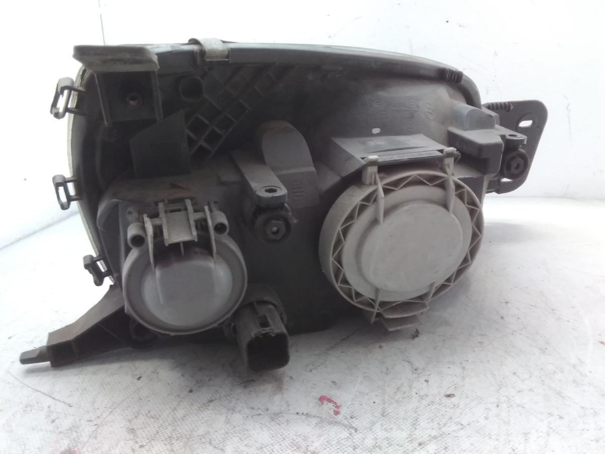 Ford Fiesta Courier original Scheinwerfer links mit LWR BJ2000