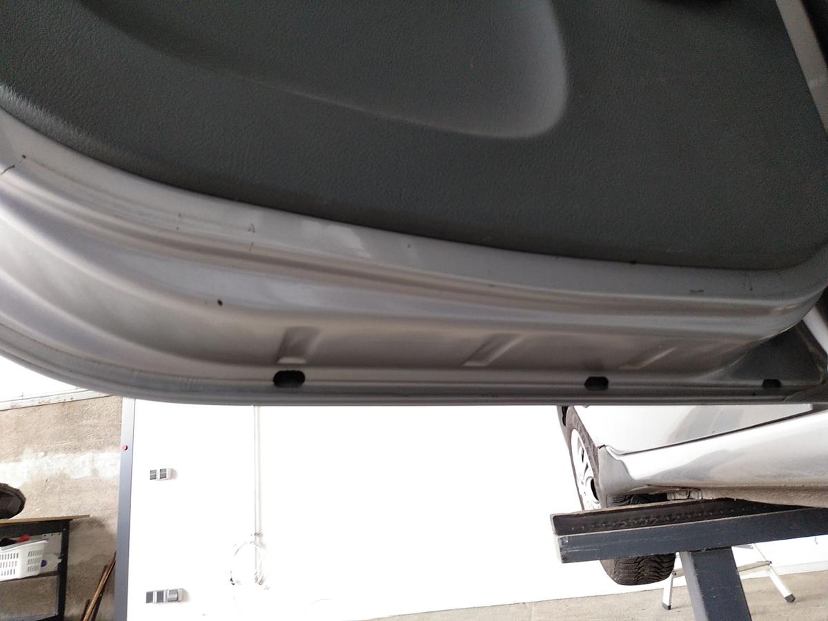Renault Megane 1 Tür hinten links 5-Türer Fließheck silbermetallic MV640 Bj.1996