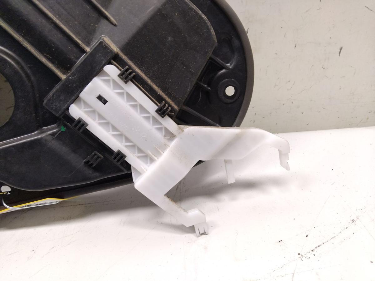 Hyundai i30 Kombi GD orig Fensterheber hinten links elektrisch BJ2015 ohne Motor