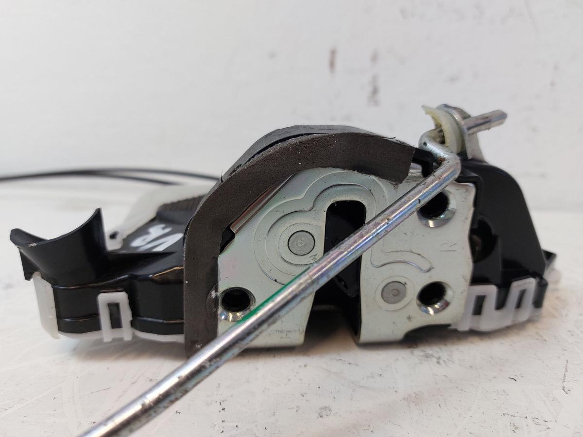 Toyota Yaris XP13 T&uuml;rschloss vorn rechts Schloss Beifahrert&uuml;r mit ZV