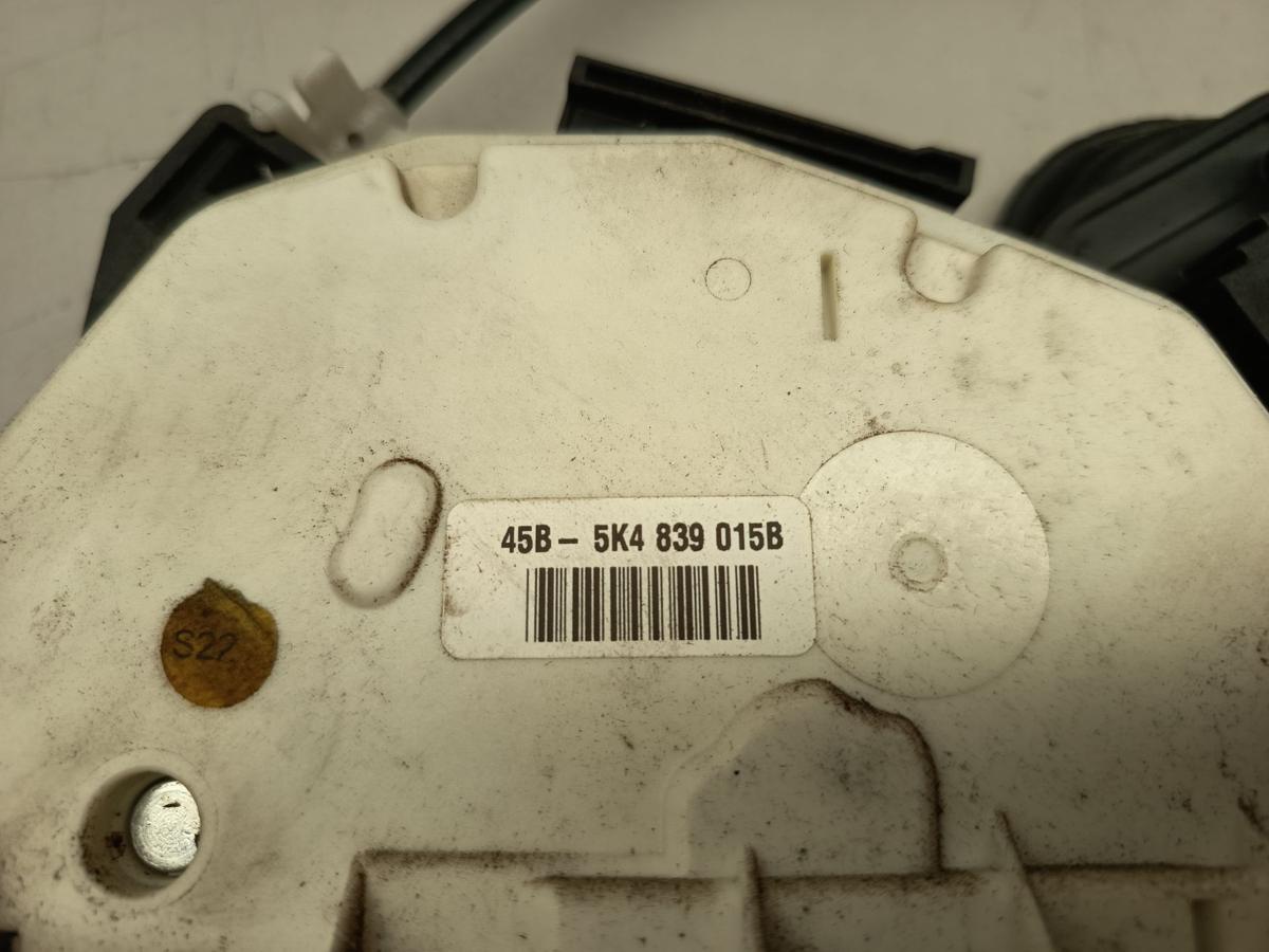 VW Golf VI 5K original T&uuml;rschloss hinten links Fond 5K4839015B Bj 2009