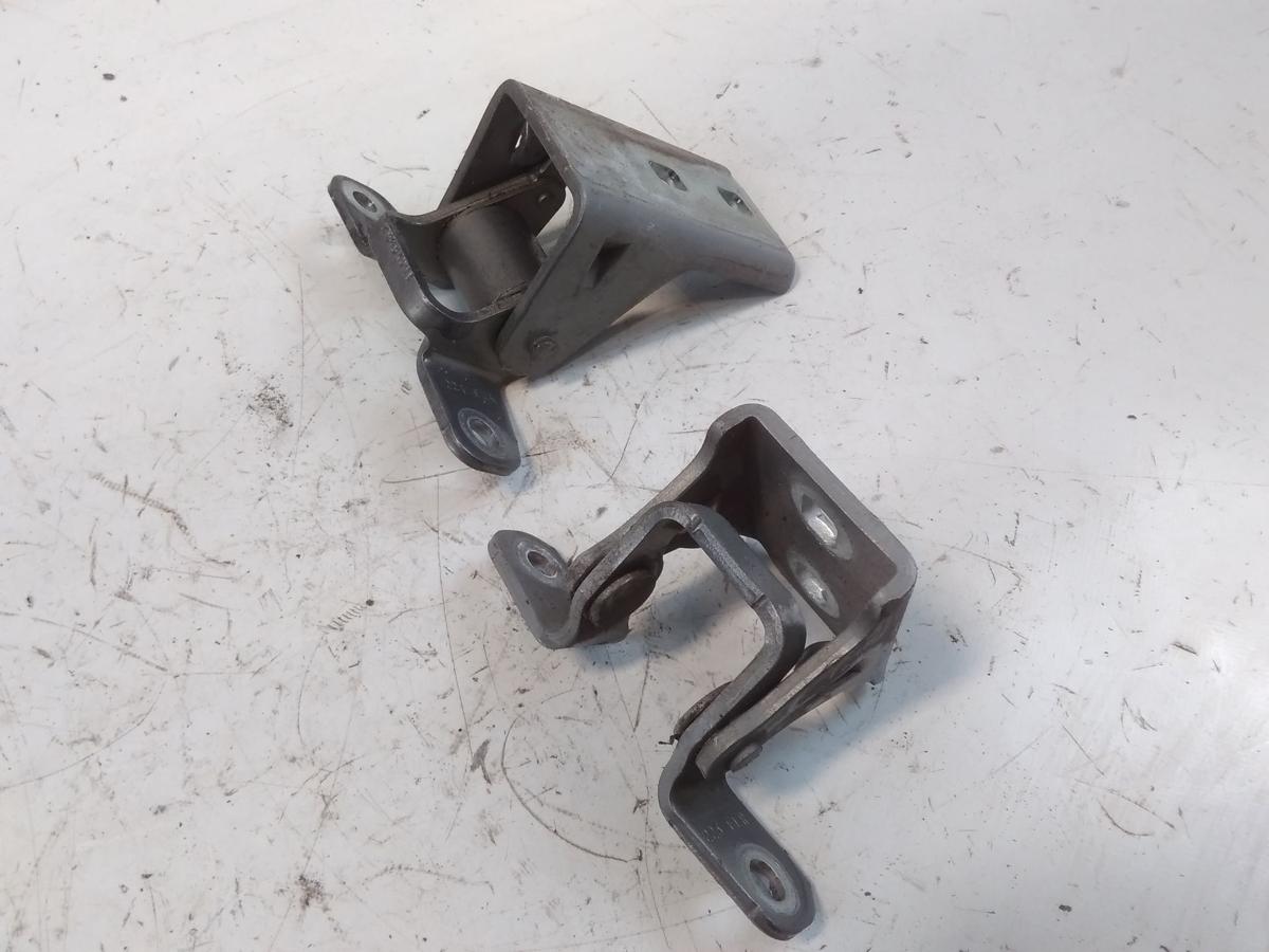 Opel Meriva B original Satz T&uuml;rscharniere vorn links unfallfrei Bj.2012