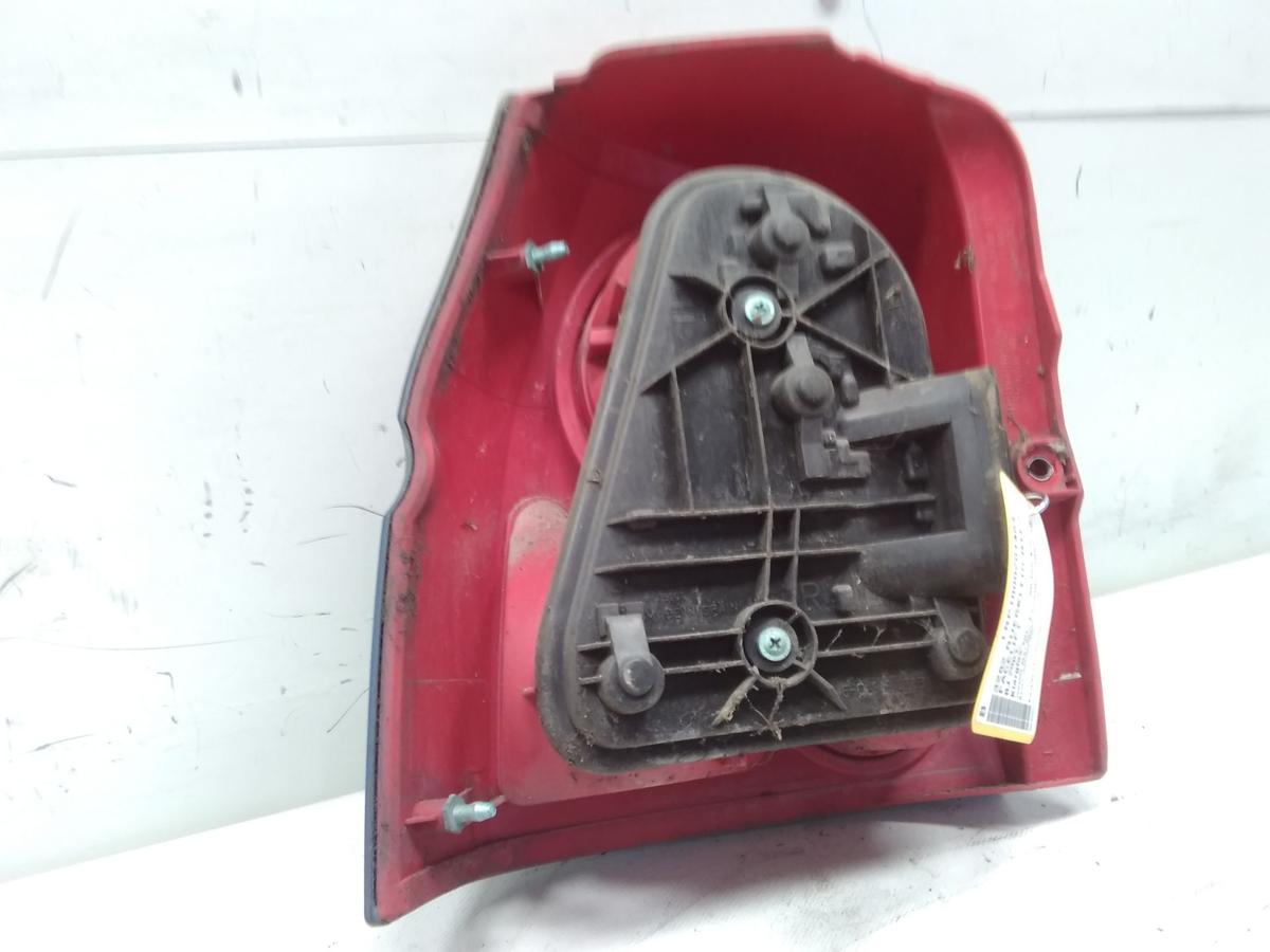 Seat Arosa 6H original R&uuml;ckleuchte Schlussleuchte rechts Facelift BJ2001
