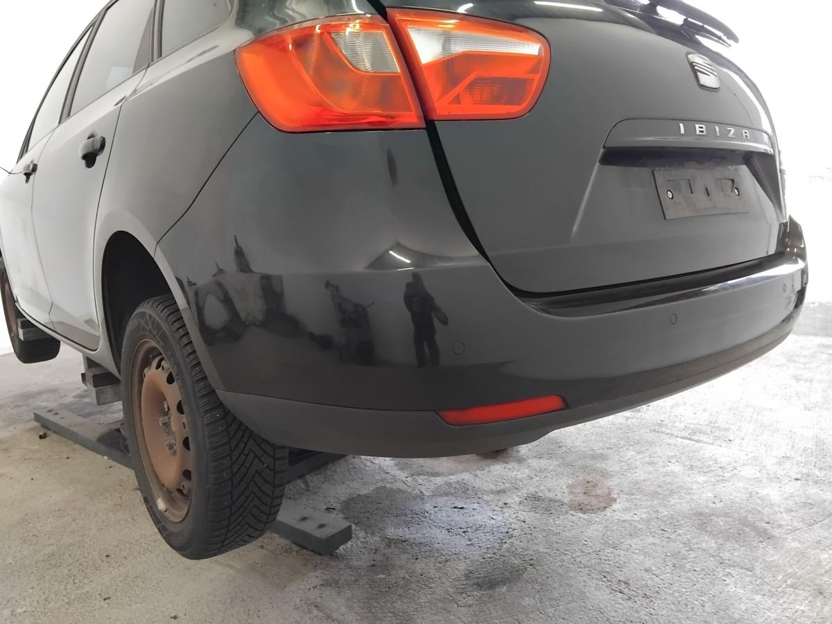 Seat Ibiza ST Kombi 6J original Sto&szlig;f&auml;nger Sto&szlig;stange hinten PDC BJ2012 LZ9Y phantomschwarz