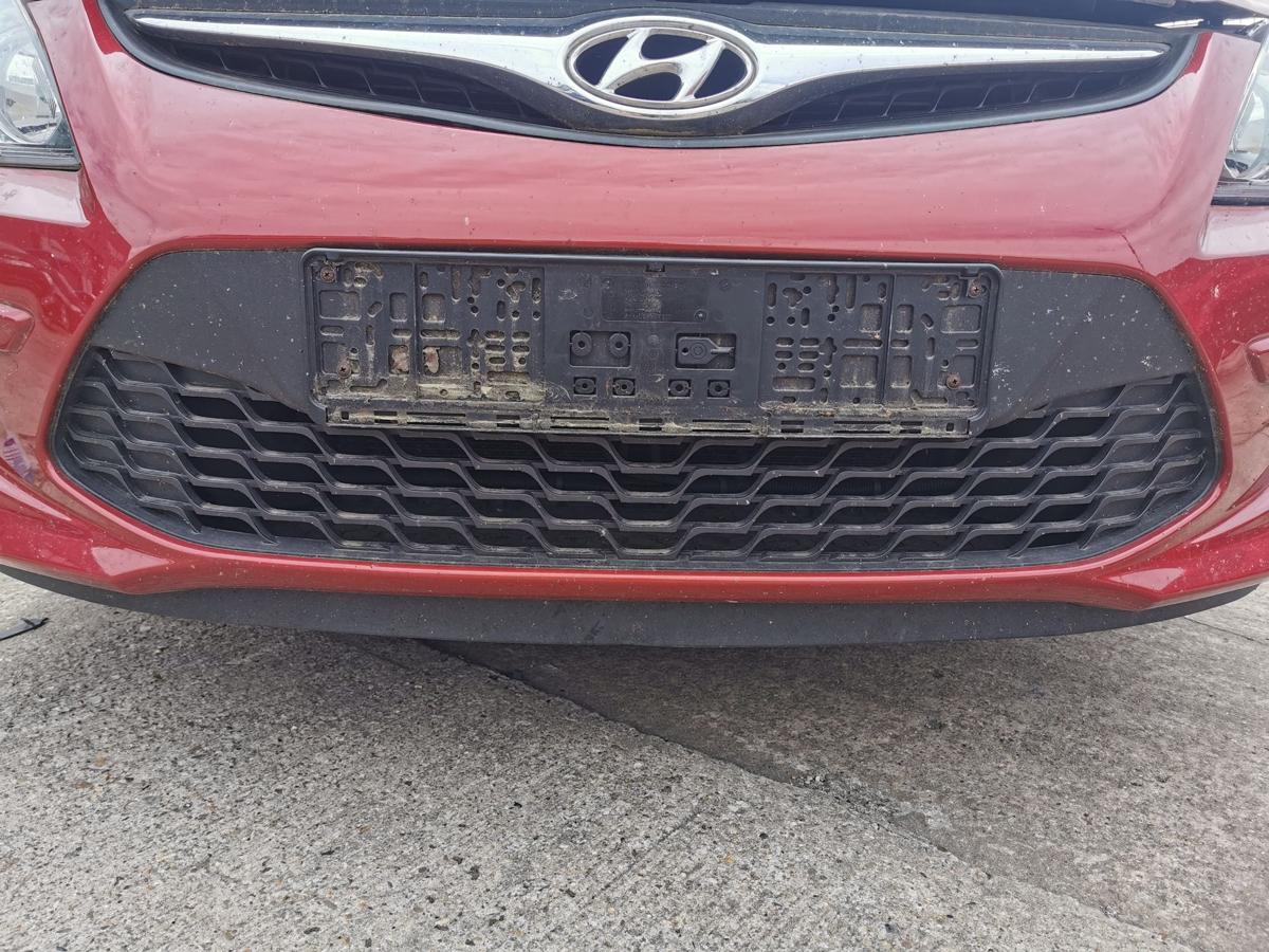 Hyundai I30 CW FD Stossfänger Stossstange Bumper vorn NSW HAT Glowing Red ab 10