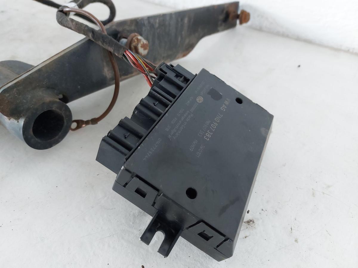 VW Passat 3C B7 Variant Anh&auml;ngerkupplung schwenkbar Kombi OEM AHK Steuerger&auml;t