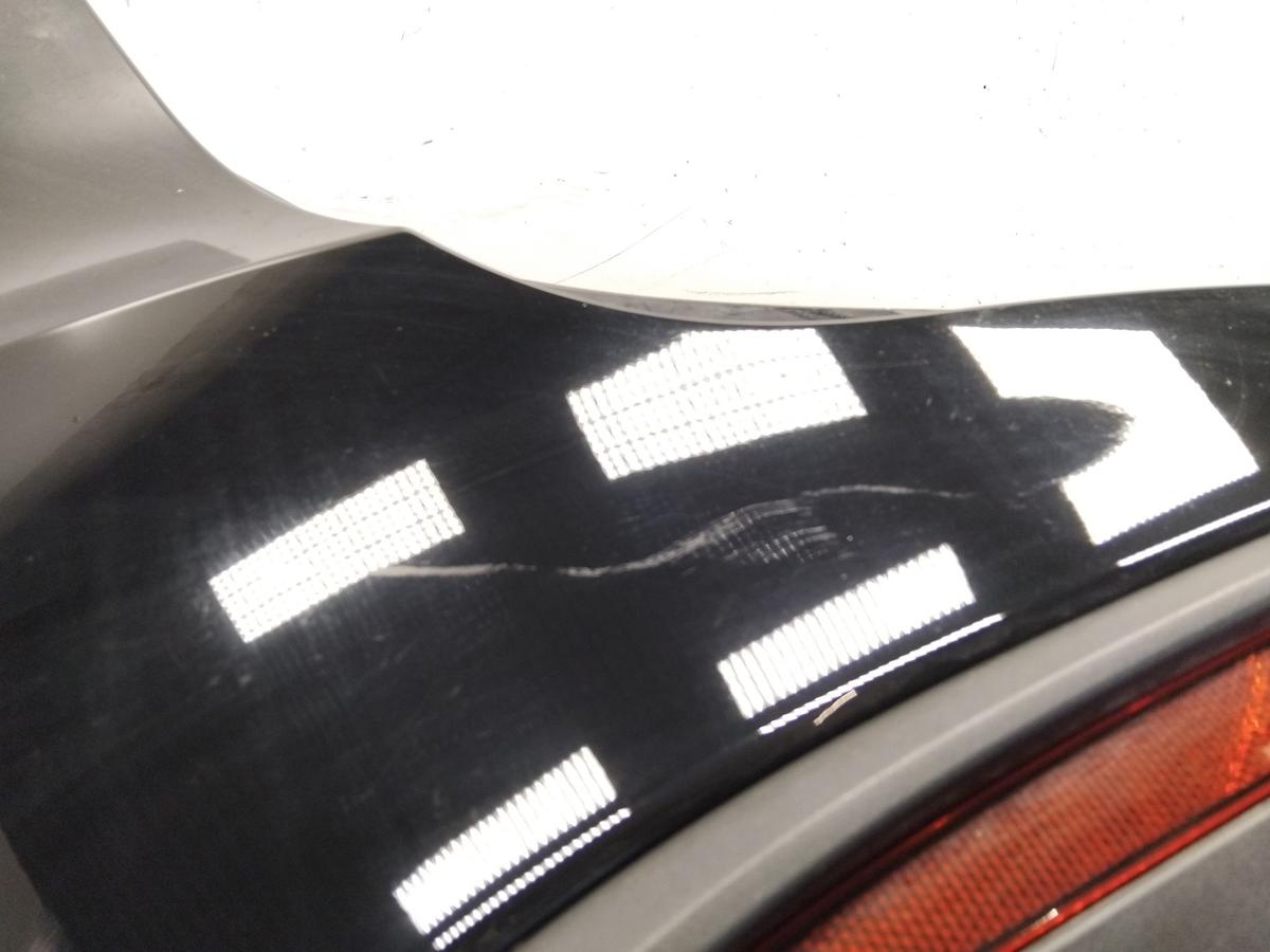 Tesla Model Y original Stoßstange Stoßfänger hinten schwarz solid black Bj.2022