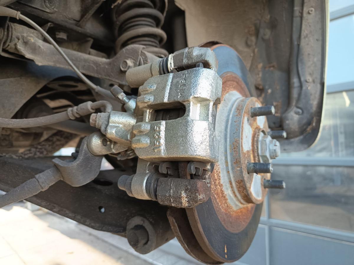 Mazda Mx-5 NB orig Achsschenkel hinten links Benzin 1,6l 81kW Bj 2003