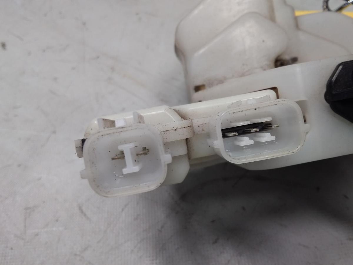 Honda Accord 7 CM original Türschloß vorn rechts mit Zentralverriegelung BJ2004