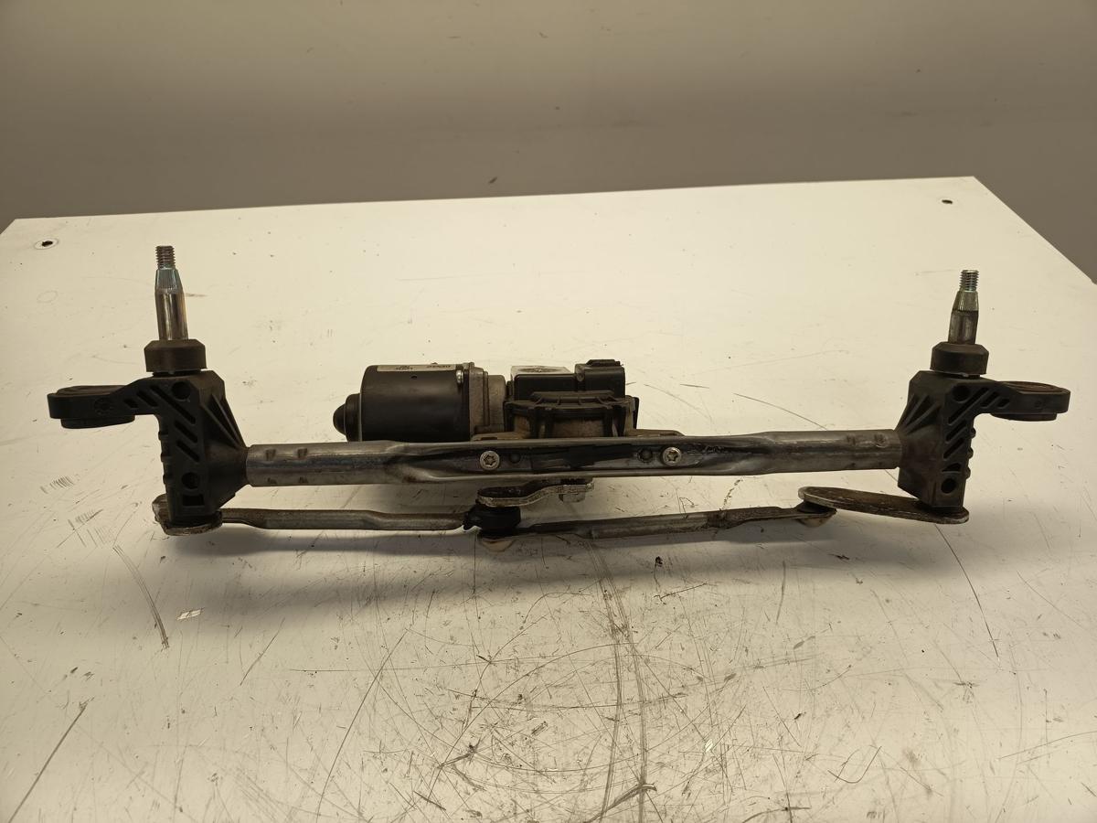 Renault Megane III original Wischermotor vorn/Front mit Gestänge Bj 2010