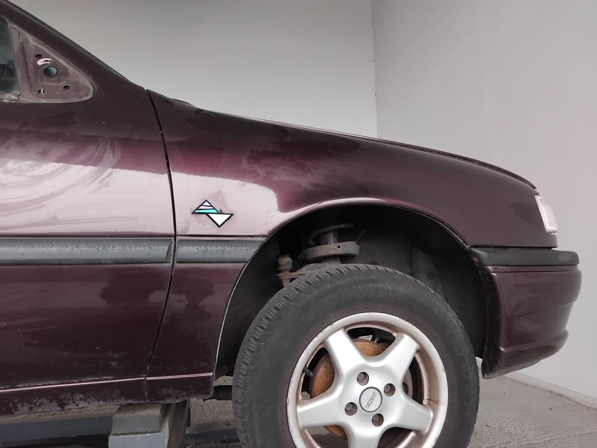 Opel Vectra A original Kotflügel vorn rechts 69L riojarot Facelift BJ1994
