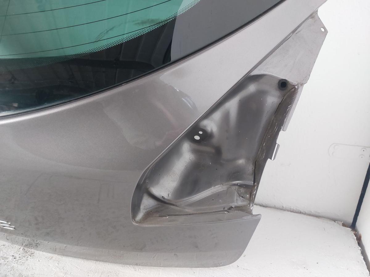 Renault Megane III 3 Heckklappe mit Heckscheibe 5 t&uuml;rer TEKNG grau Kofferklappe