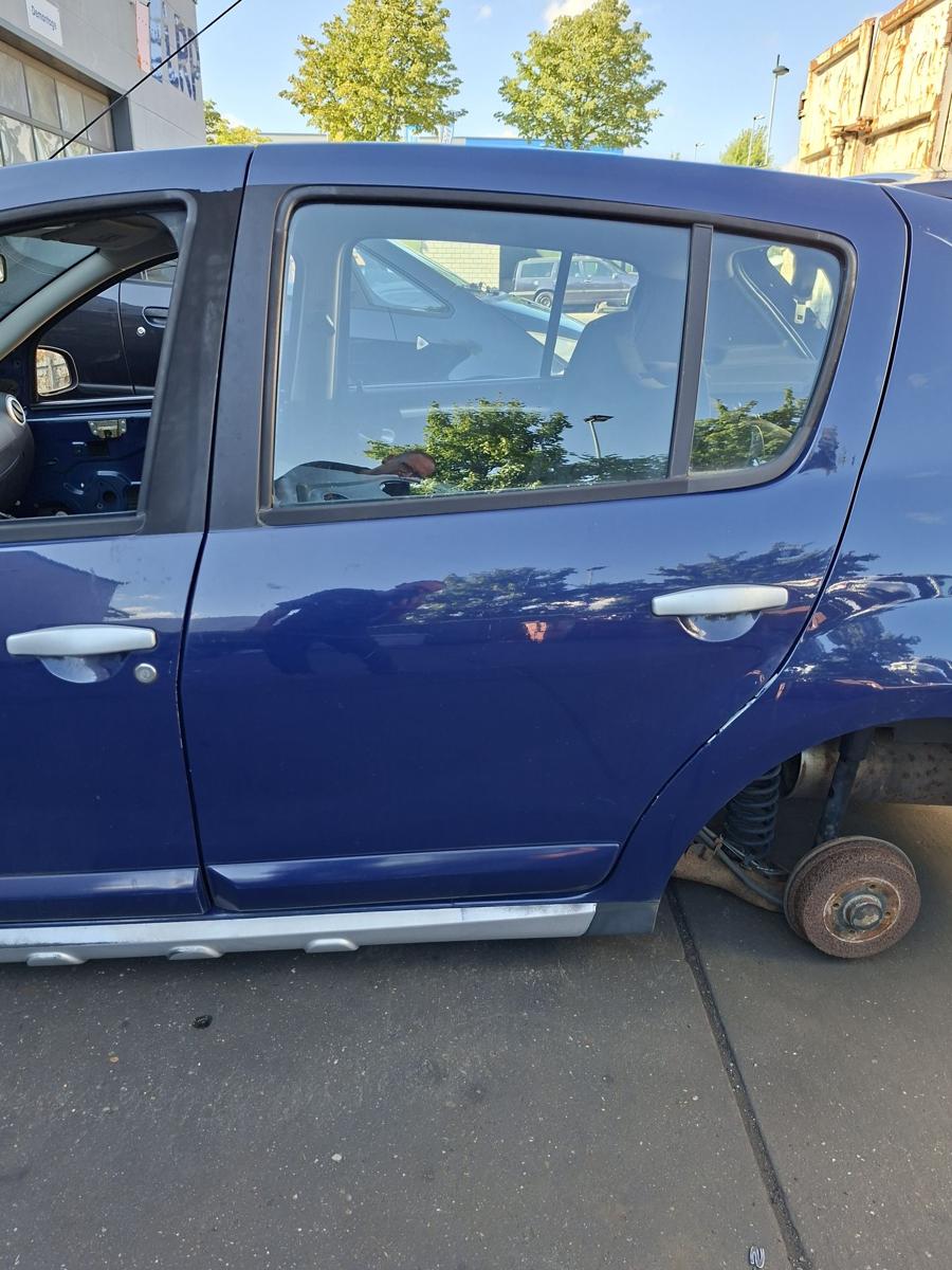 Dacia Sandero original Tür hinten links EZ 2010 OV61H-Blue Marine